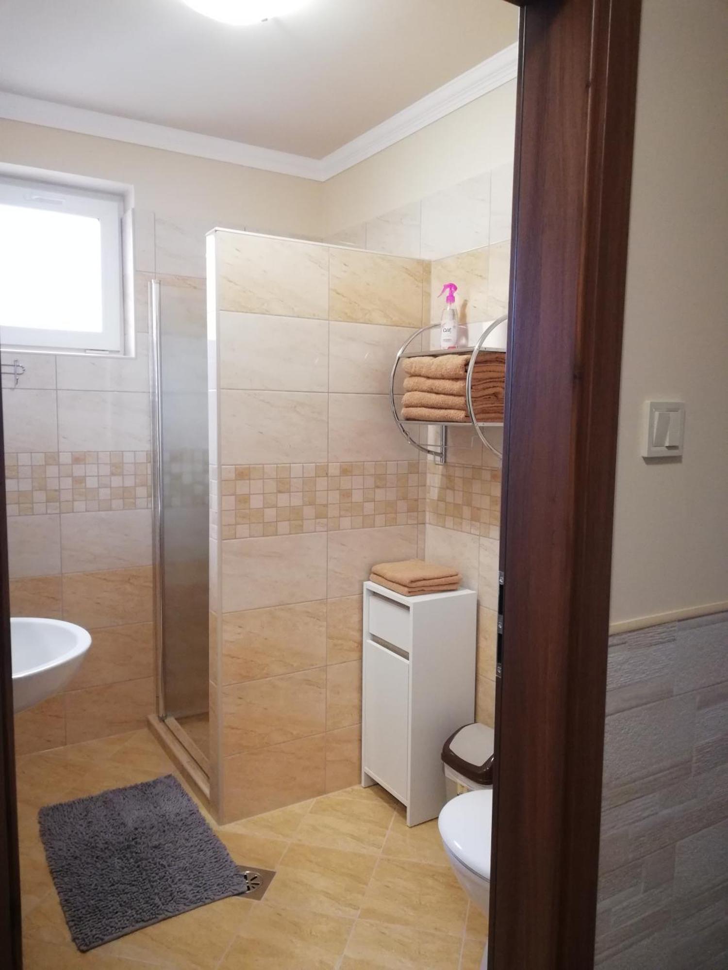 Hajdúszoboszló Imola Es Andrea Apartmanhaz 3 מראה חיצוני תמונה